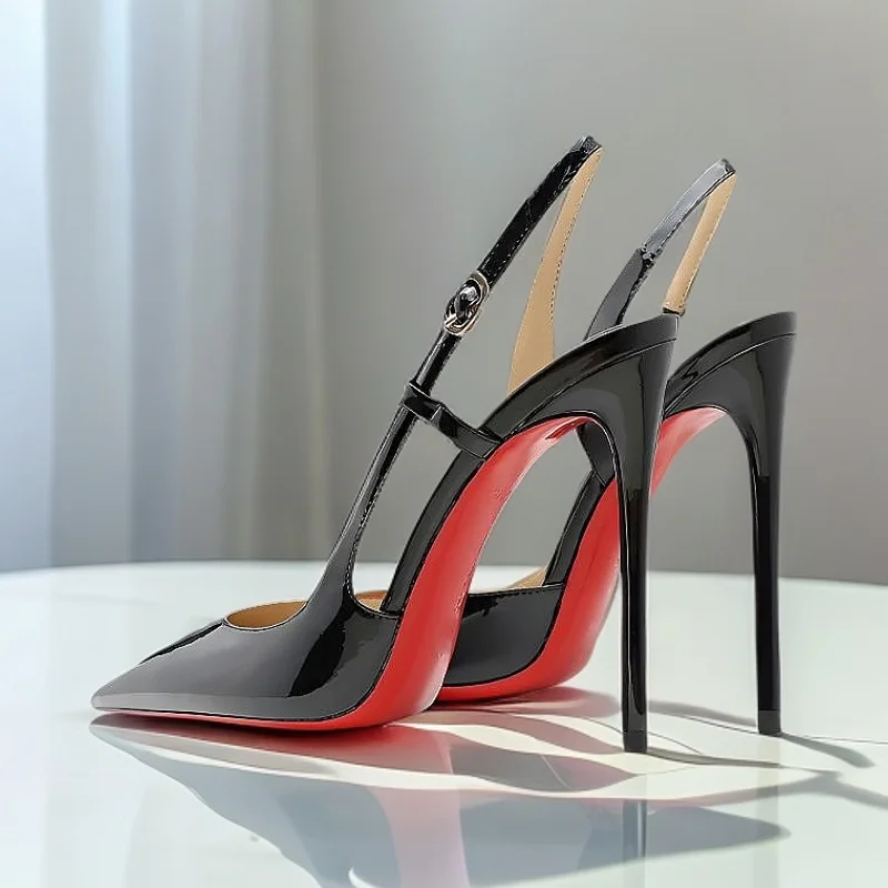 Sandales à talons hauts ajourés et à fuite latérale – Image 3