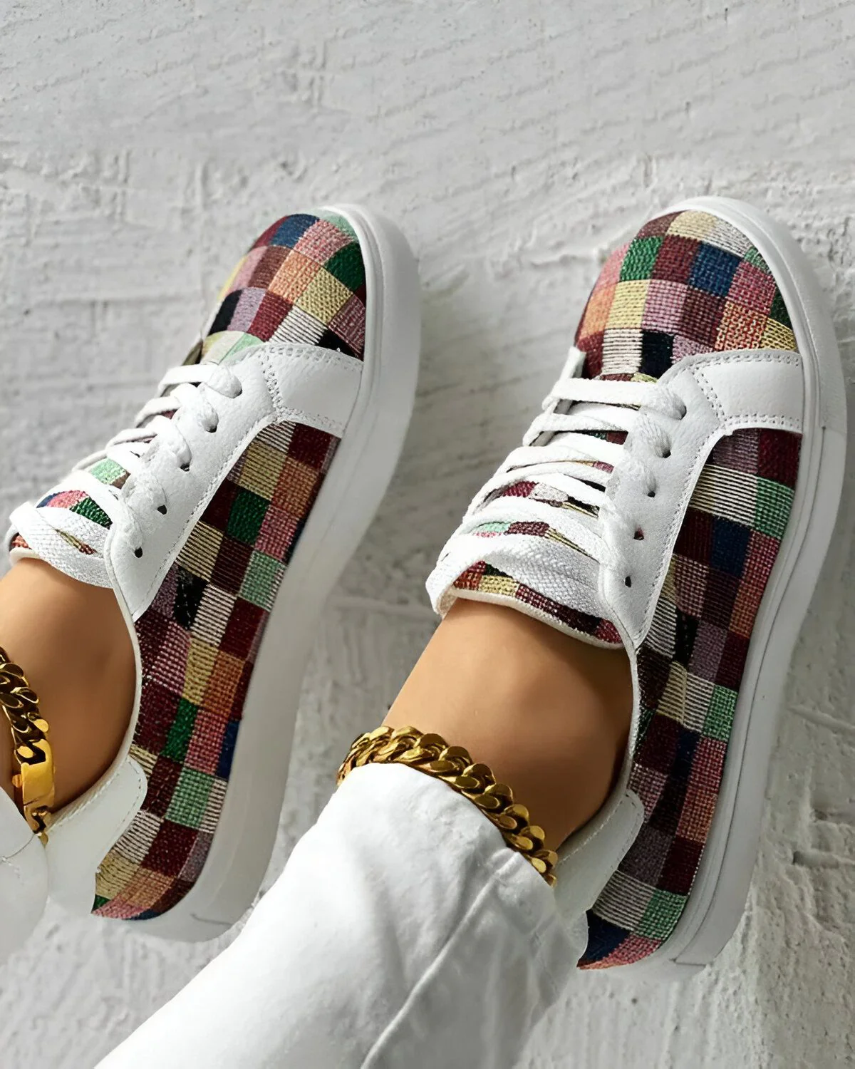 Baskets à lacets et imprimés à carreaux color block – Image 8