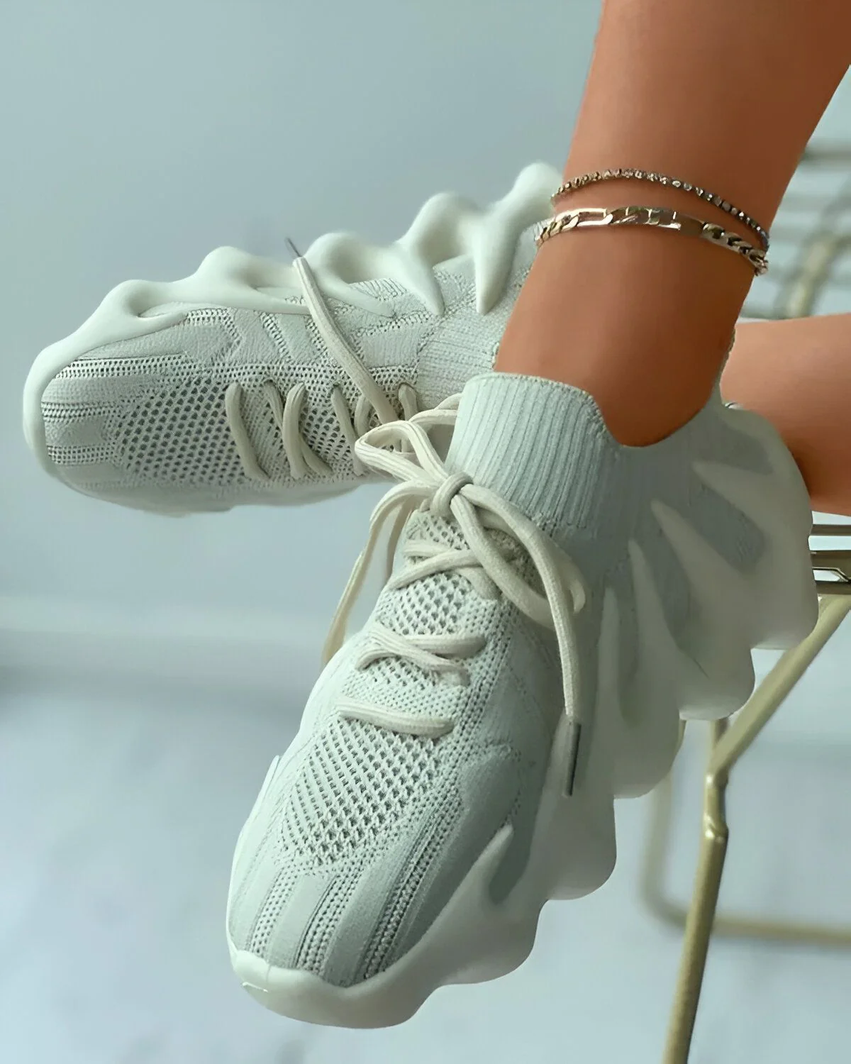 Baskets respirantes en tricot à lacets colorblock – Image 7