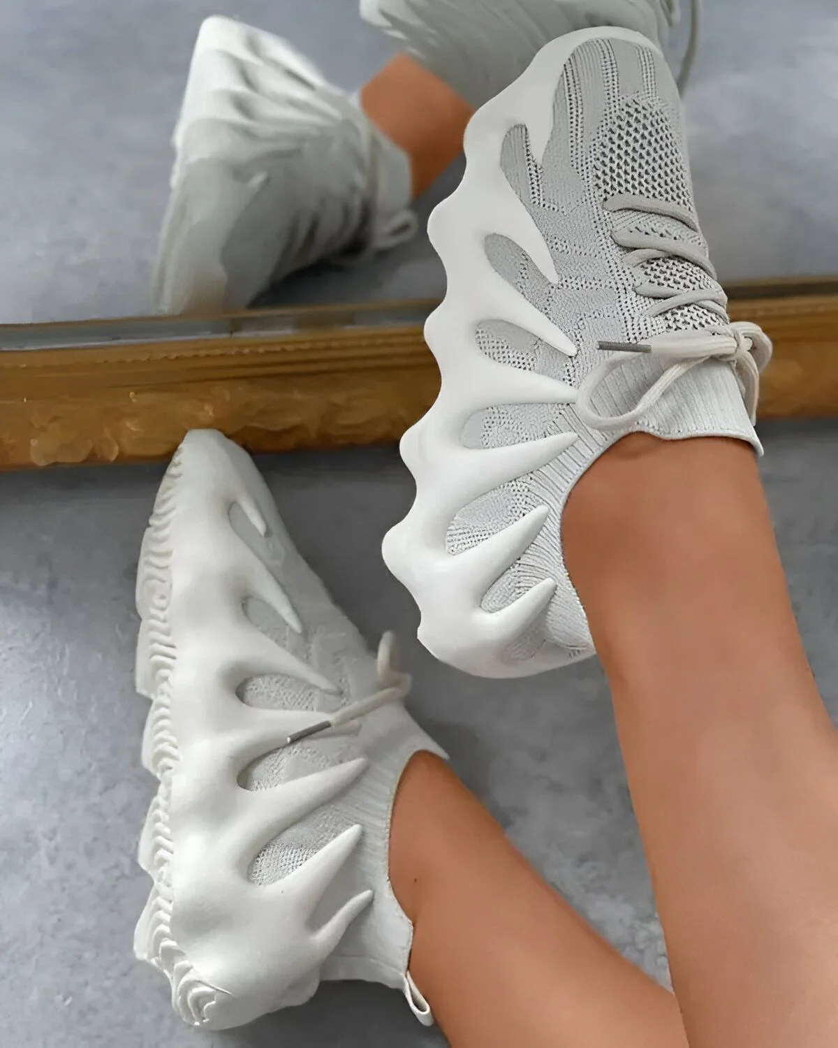 Baskets respirantes en tricot à lacets colorblock – Image 8