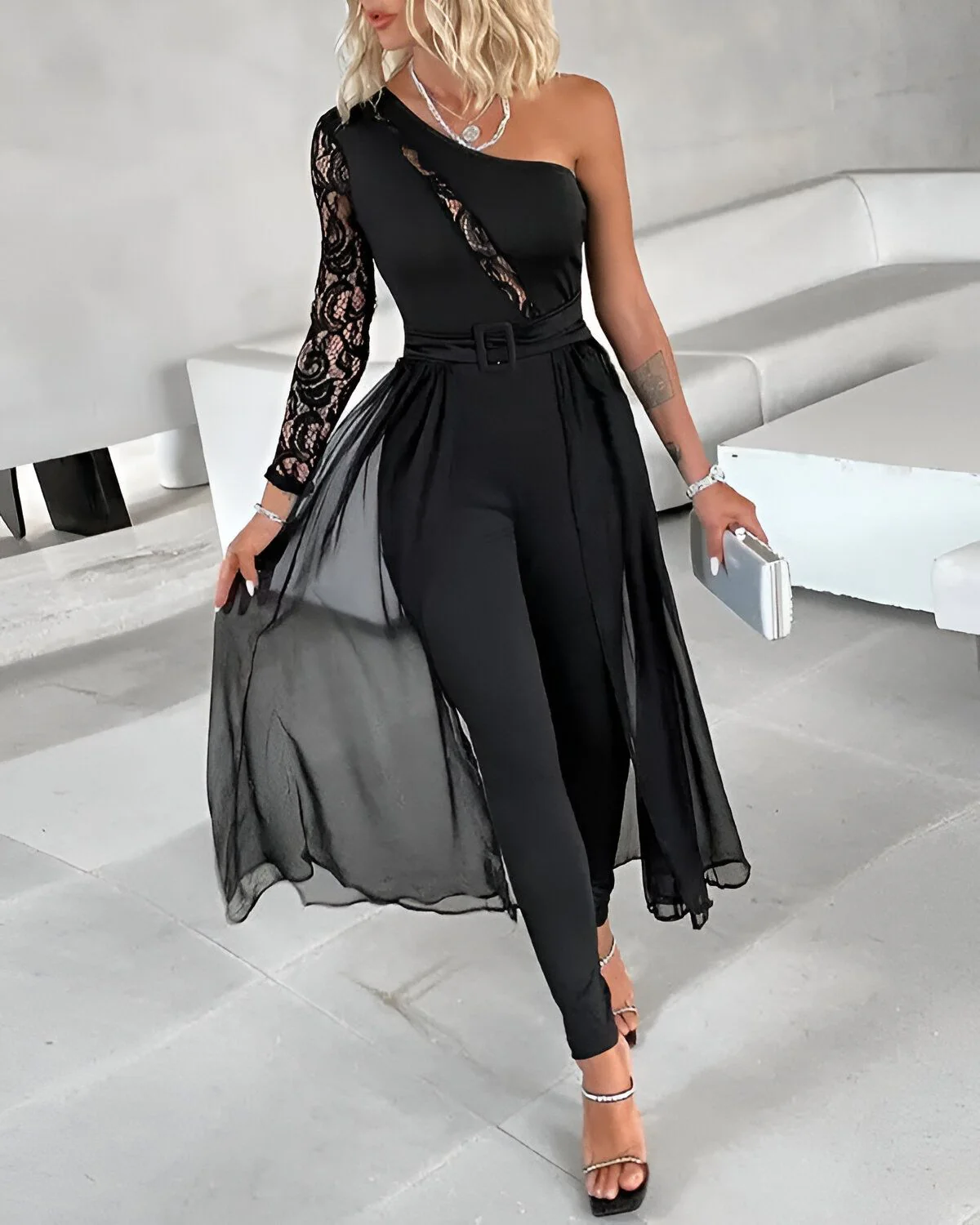 Combinaison superposée en maille transparente à une épaule en dentelle contrastée – Image 5