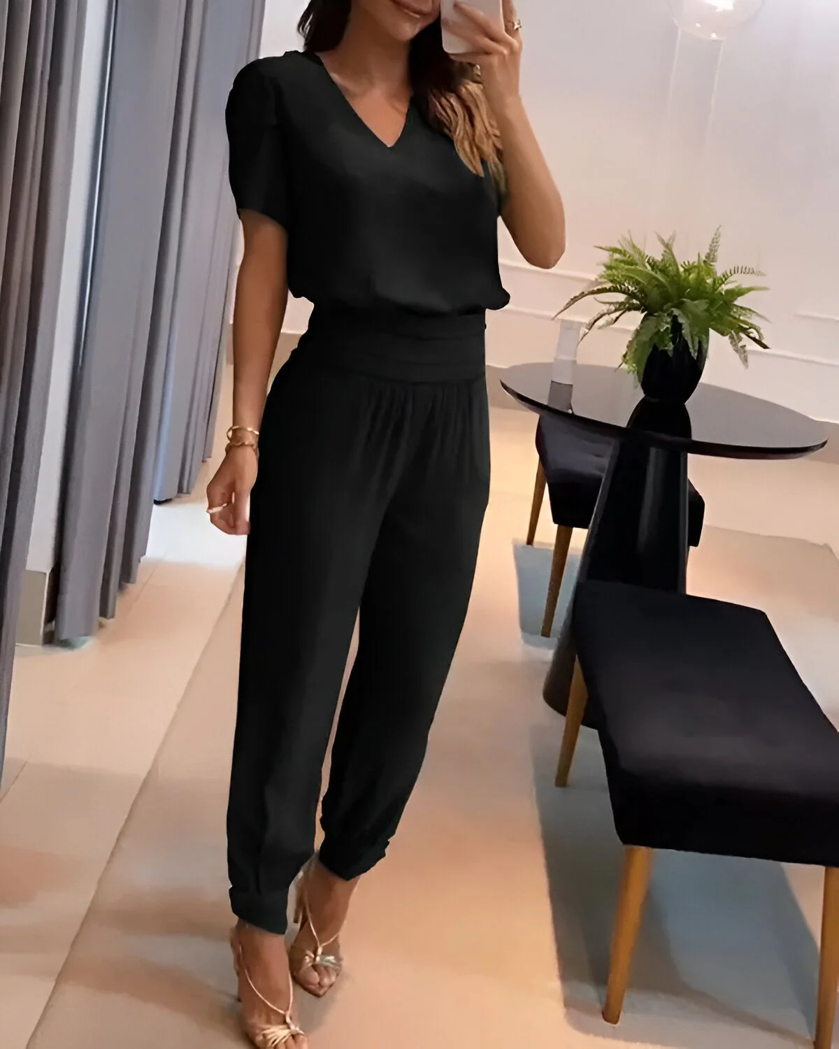 Ensemble haut à manches bouffantes et pantalon taille haute à revers – Image 4