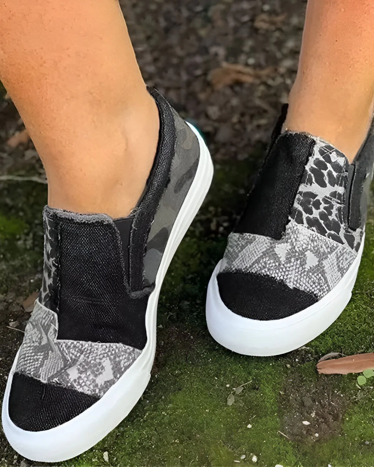 Espadrilles en toile à enfiler en peau de serpent et guépard