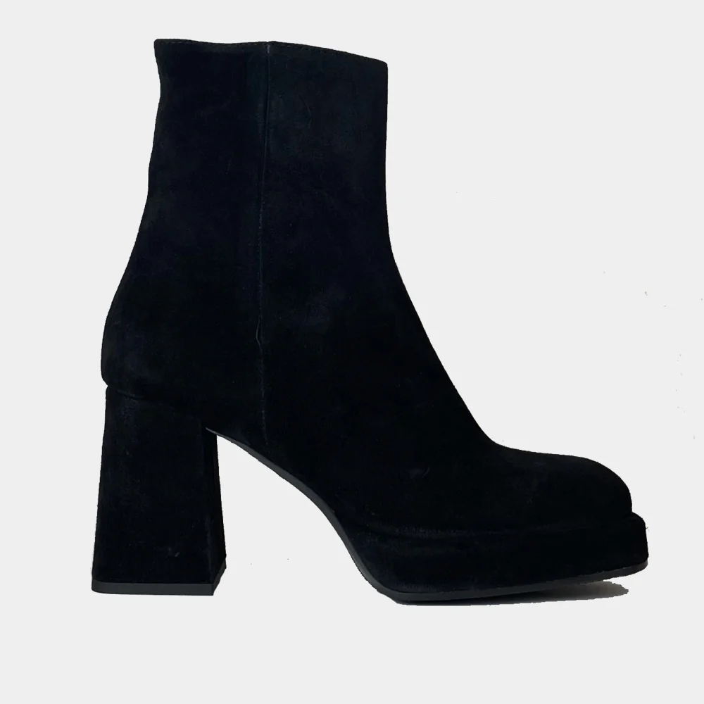 BOOTS CLIO TUIL IMPOSSIBLE