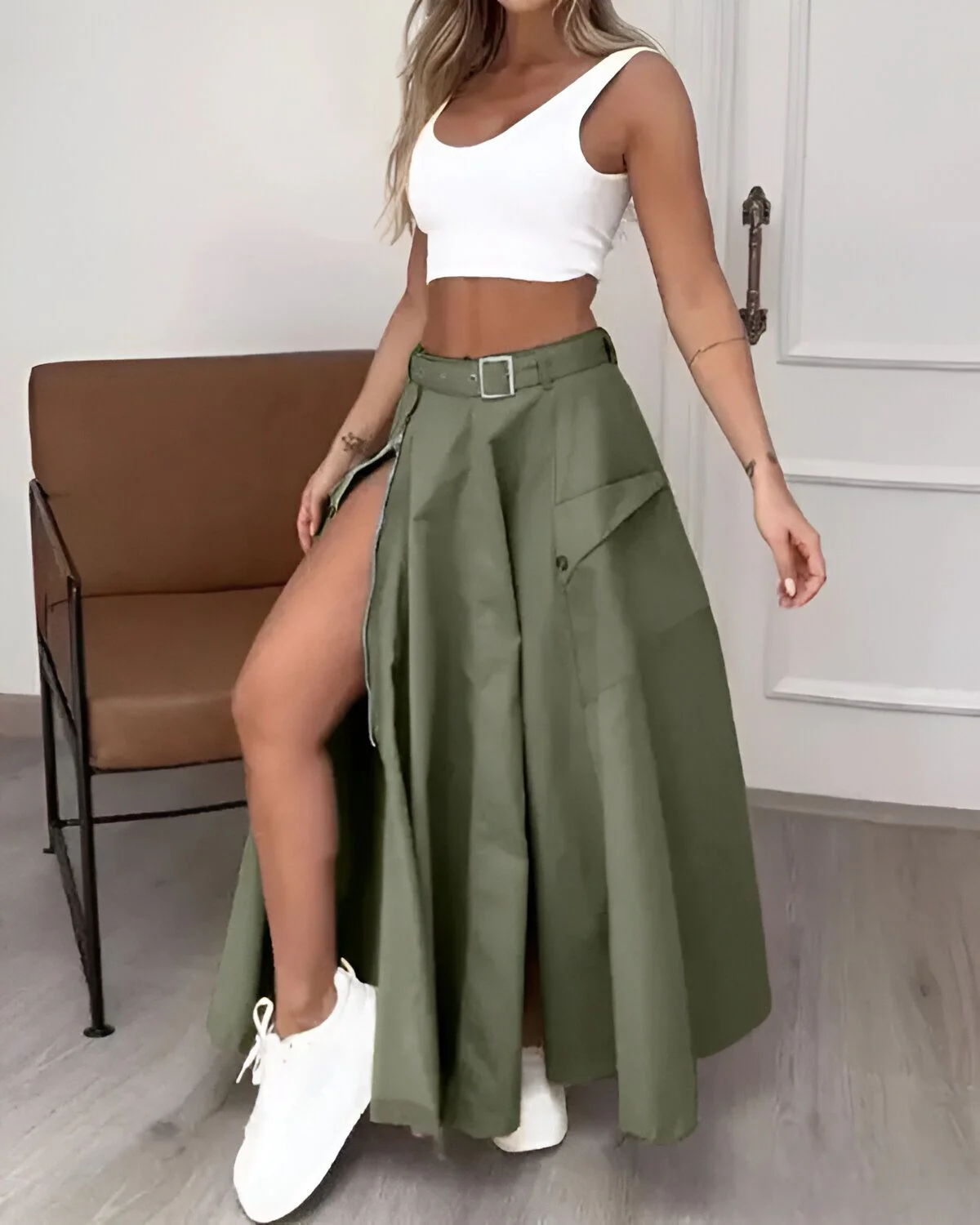 Jupe trapèze longue à fente haute avec ceinture réglable et fermeture éclair – Image 4