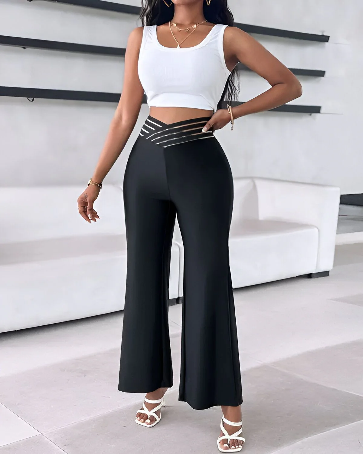 Pantalon taille haute avec empiècement en maille transparente entrecroisée – Image 5