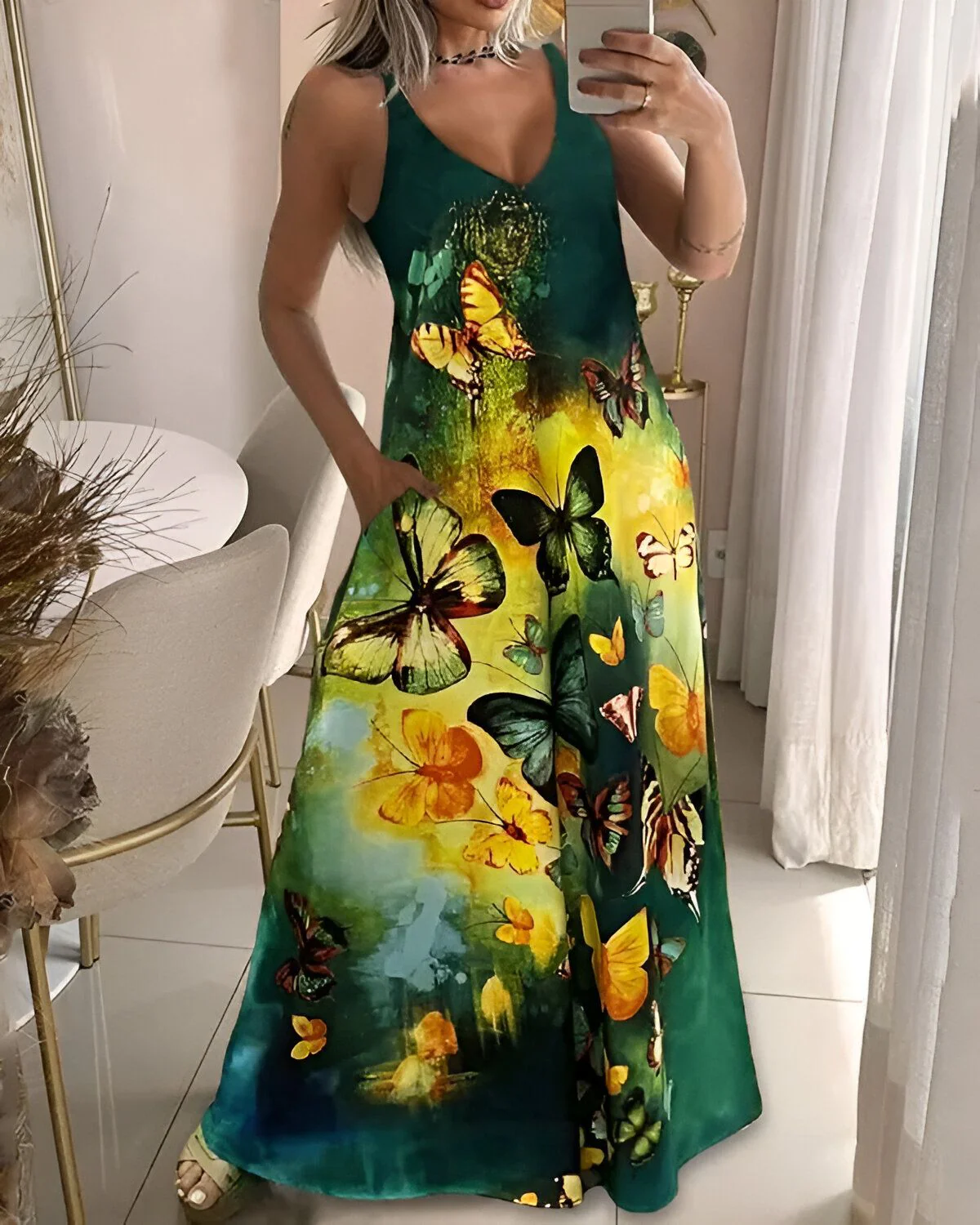 Robe longue à poches et imprimé papillon color block