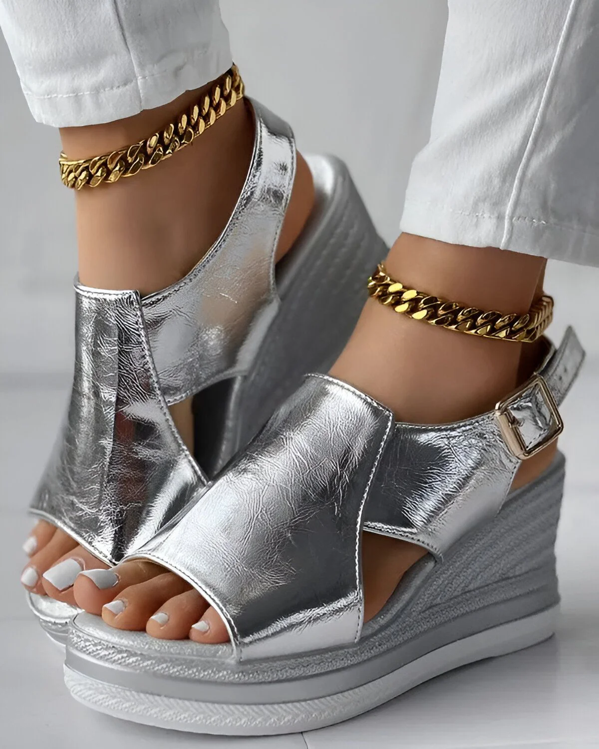 Sandales compensées à bout ouvert et bride arrière creuse – Image 8